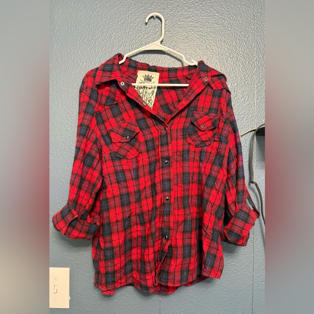 NWOT Red and Black Plaid Button-Up Shirt